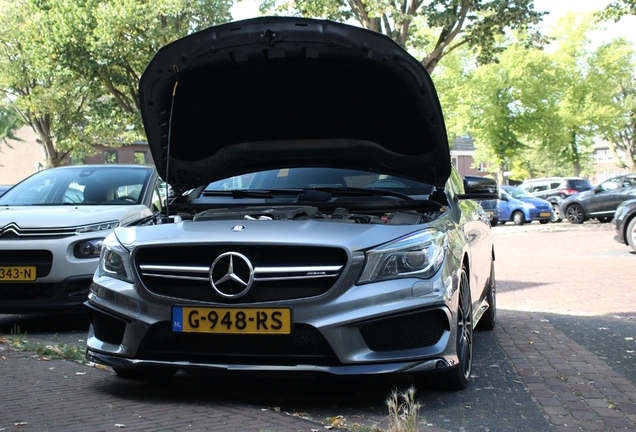 Mercedes-AMG CLA 45 Shooting Brake X117