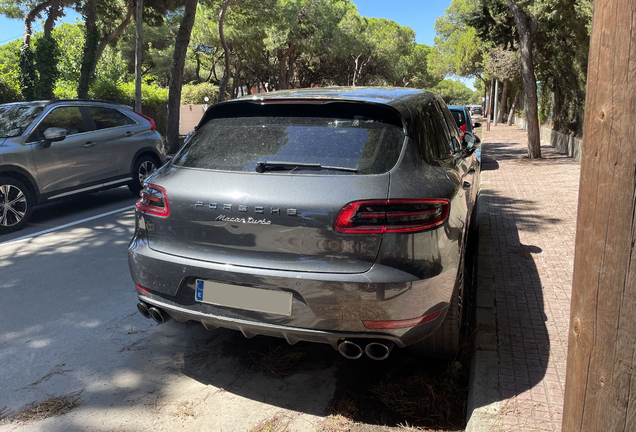 Porsche 95B Macan Turbo