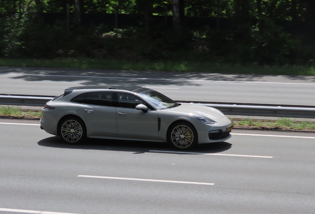 Porsche 971 Panamera Turbo S E-Hybrid Sport Turismo