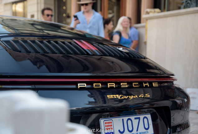 Porsche 992 Targa 4S Heritage Design Edition