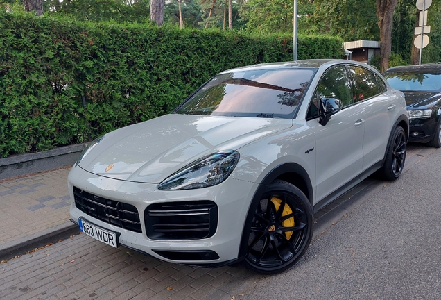 Porsche Cayenne Coupé Turbo S E-Hybrid