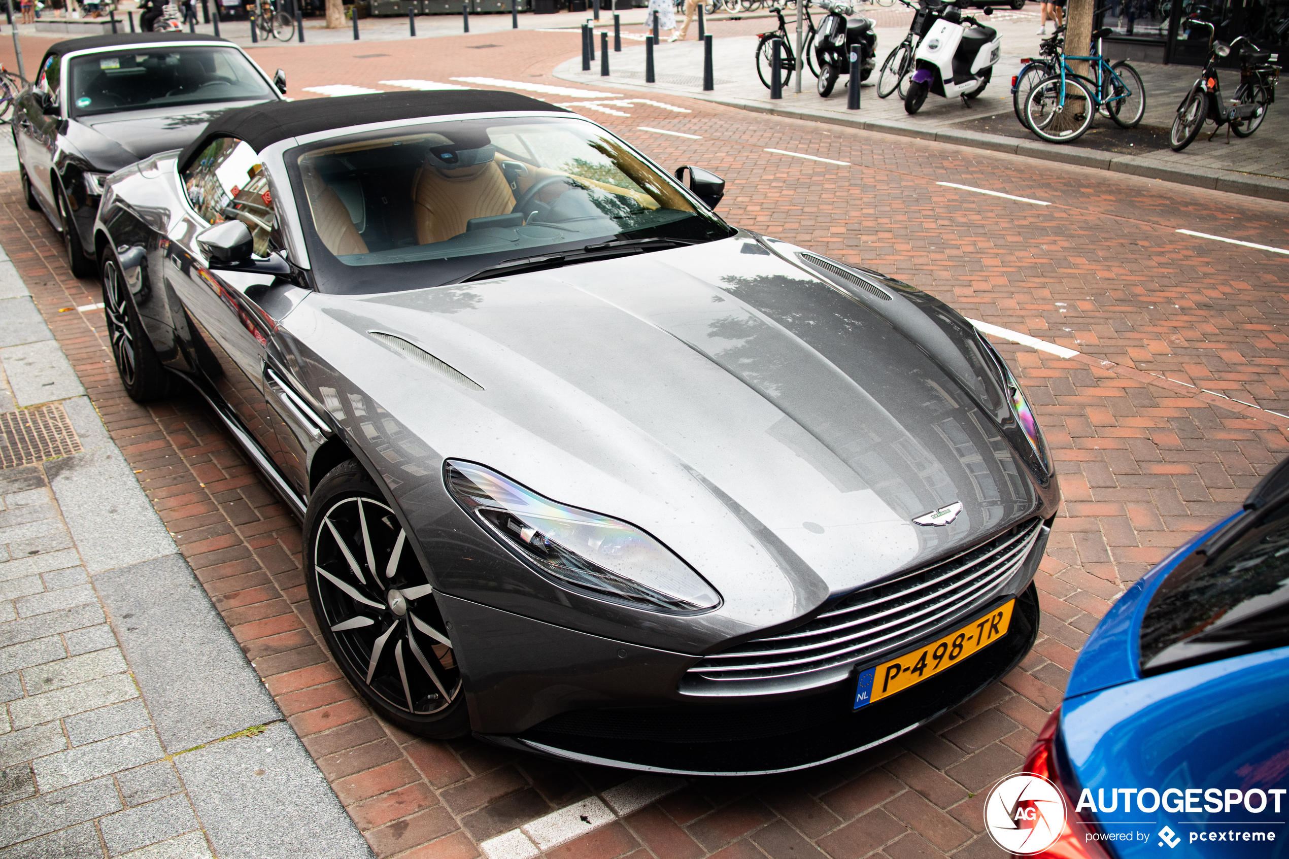 Aston Martin DB11 V8 Volante