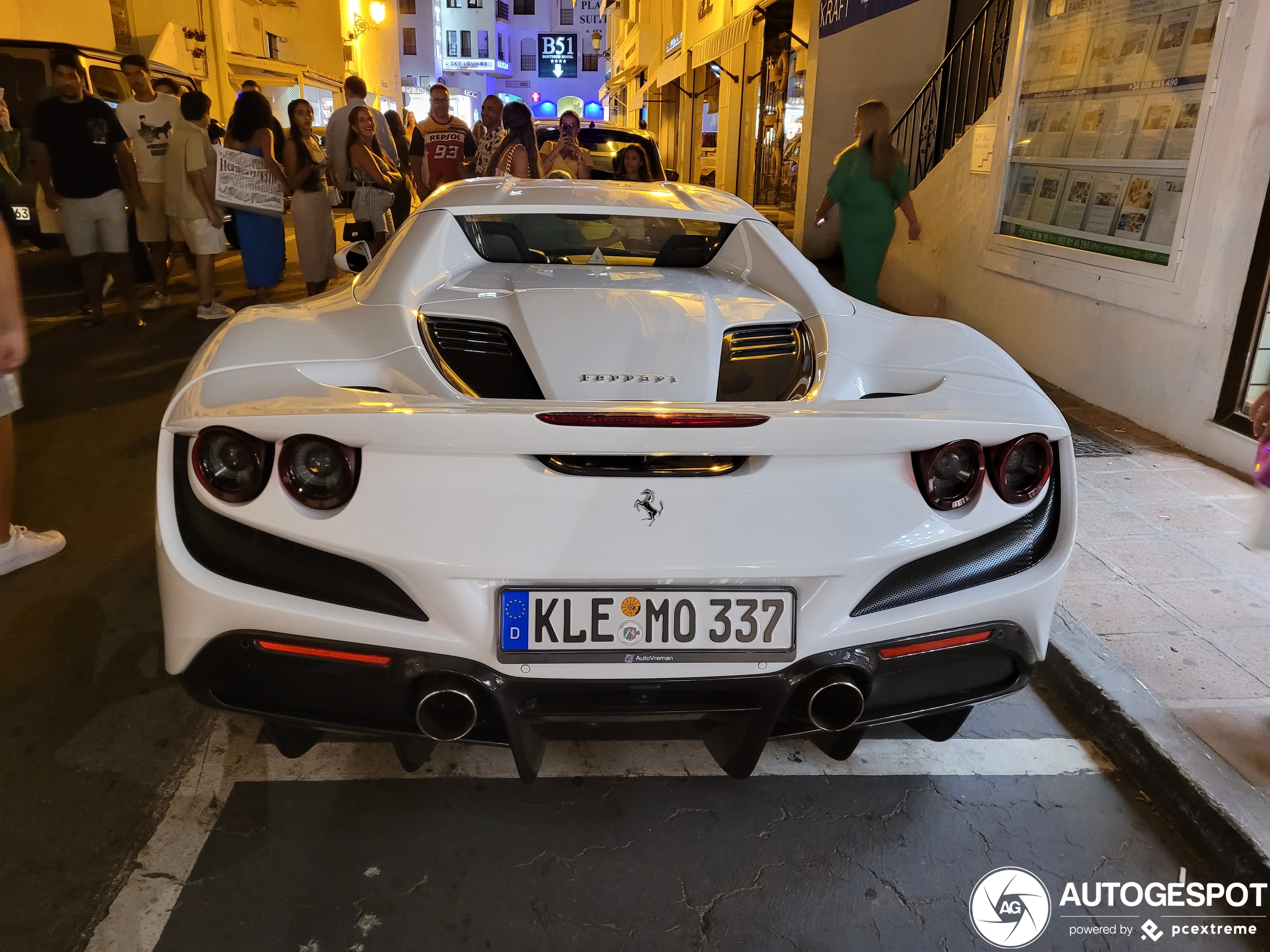 Ferrari F8 Spider