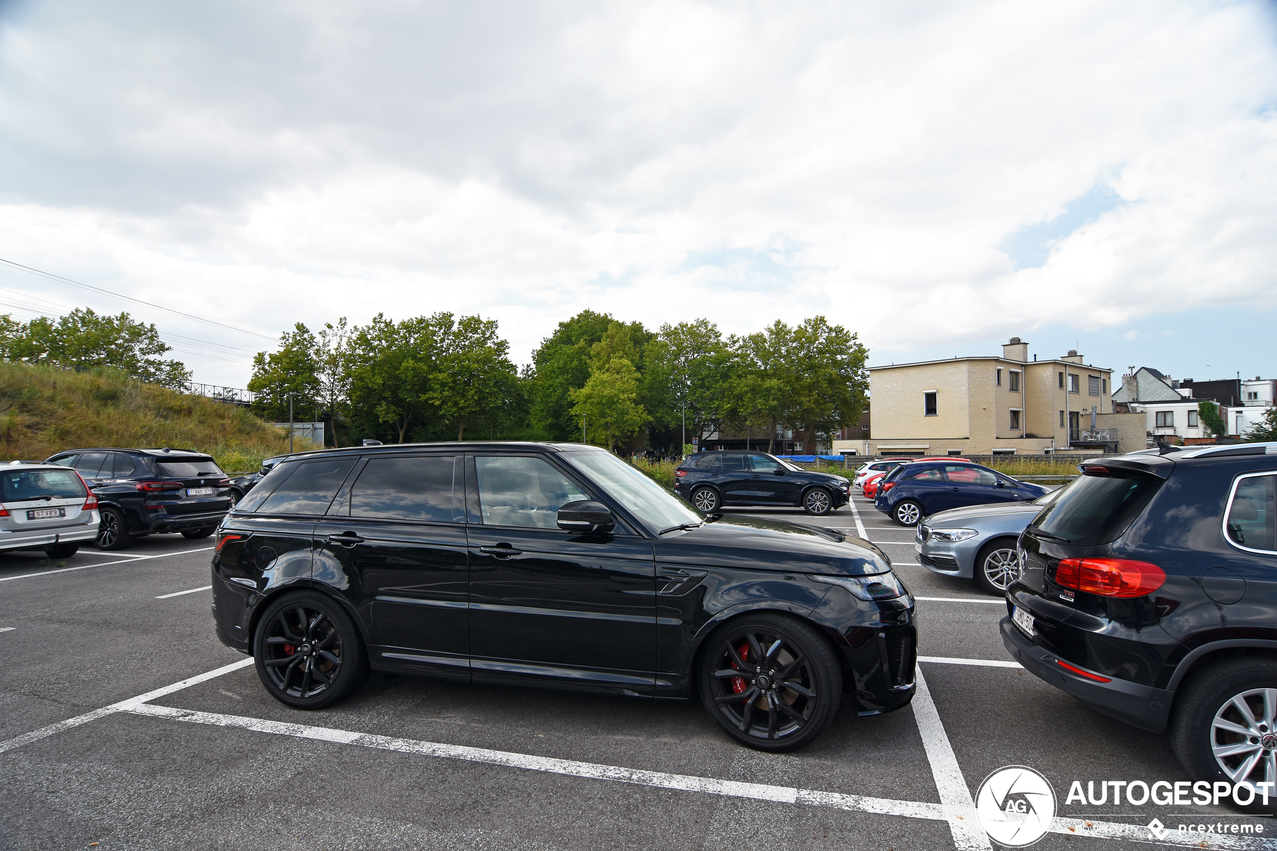 Land Rover Range Rover Sport SVR 2018 Carbon Edition