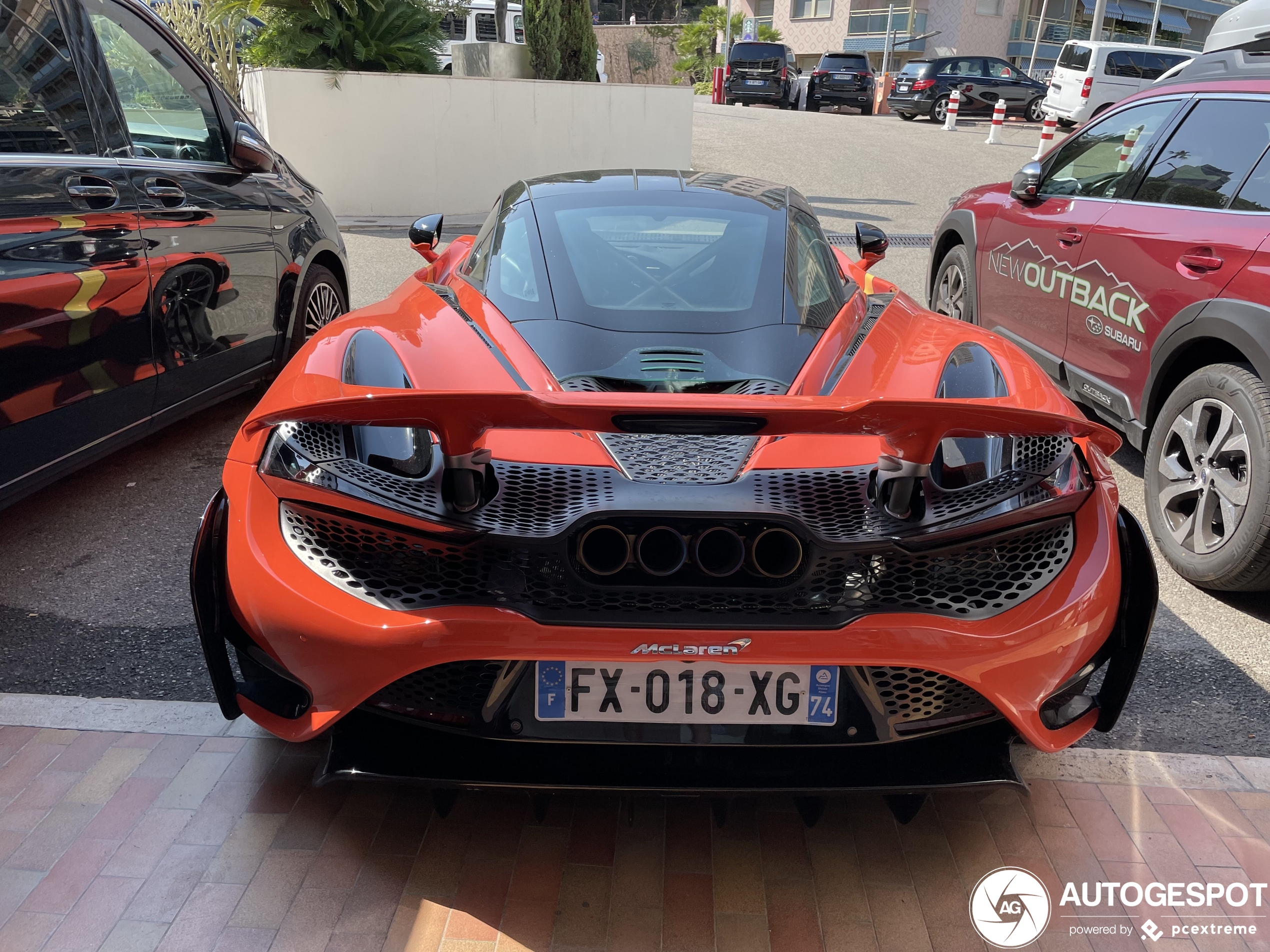 McLaren 765LT