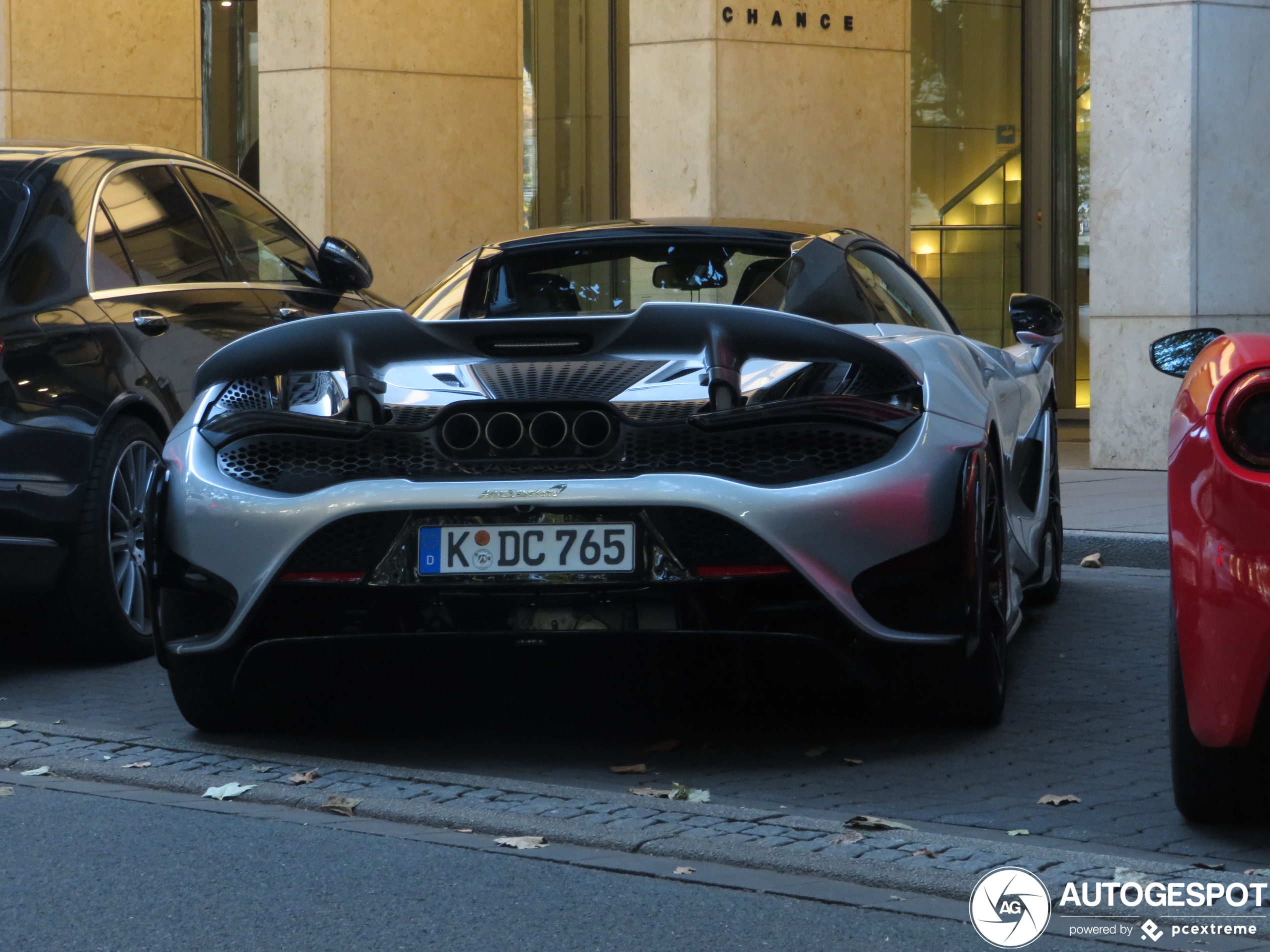 McLaren 765LT Spider