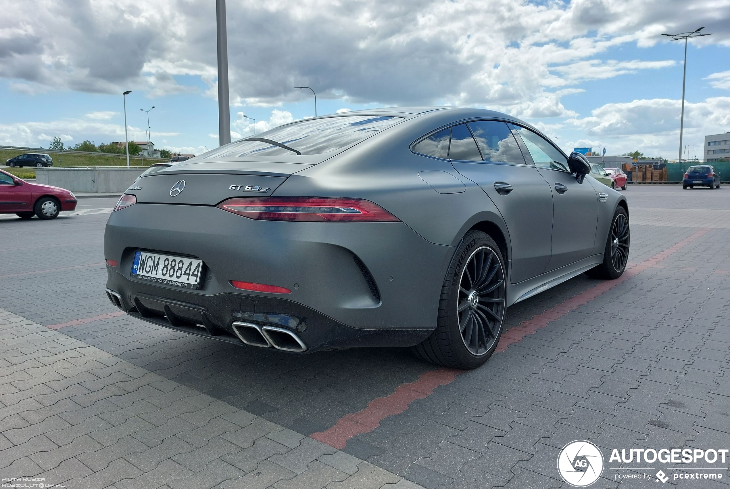 Mercedes-AMG GT 63 S X290