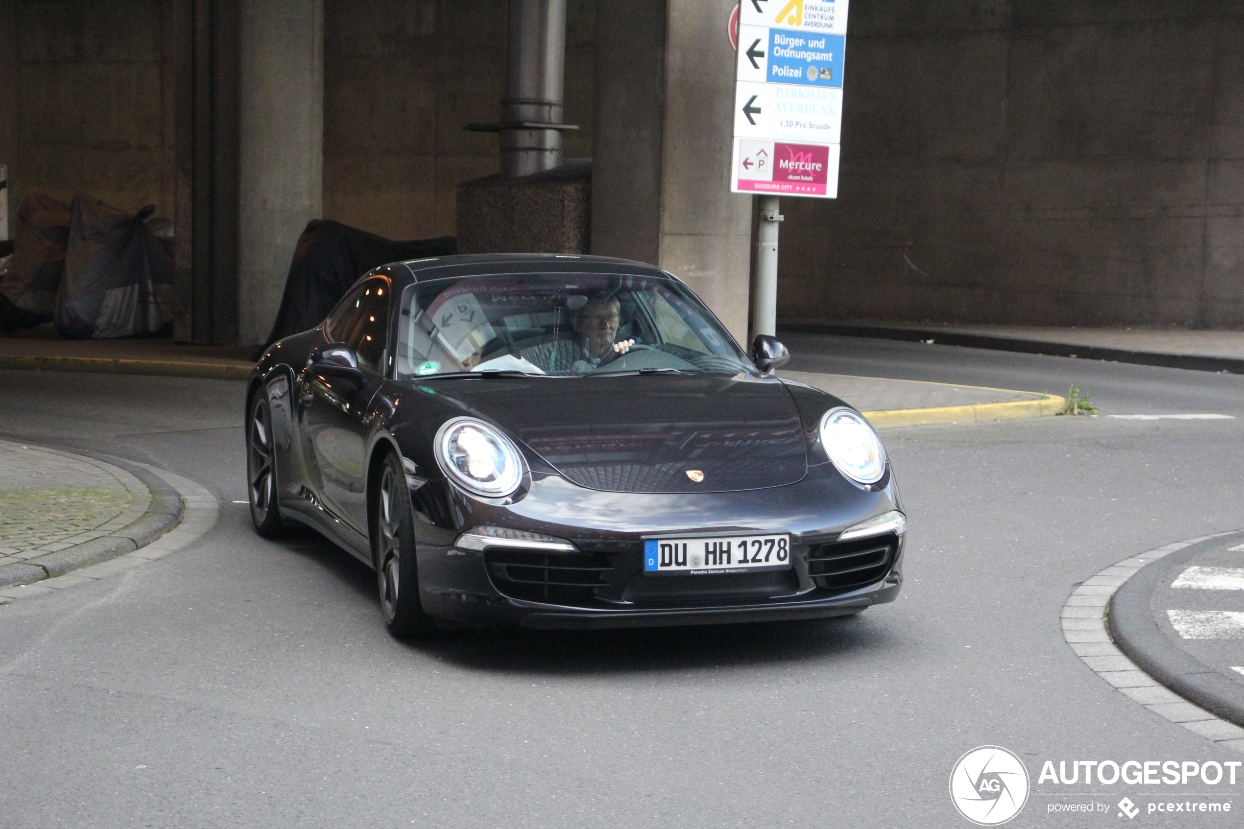 Porsche 991 Carrera 4S MkI