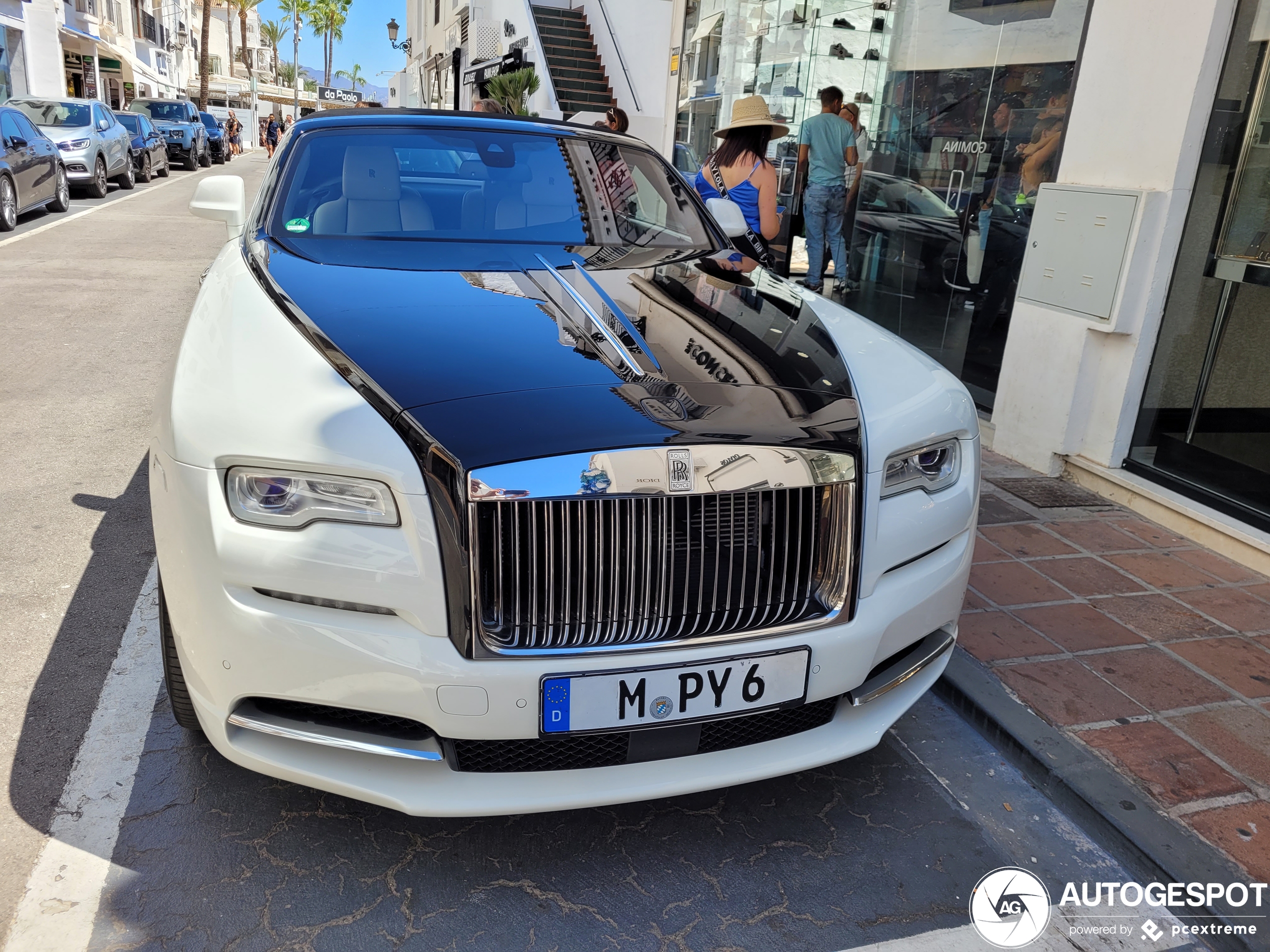 Rolls-Royce Dawn