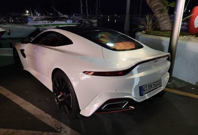 Aston Martin Startech V8 Vantage 2018