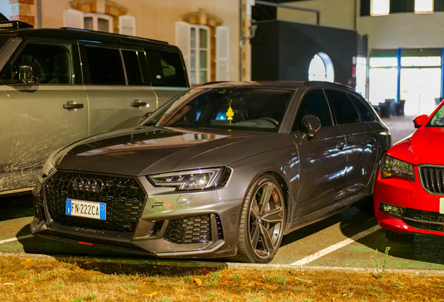 Audi RS4 Avant B9