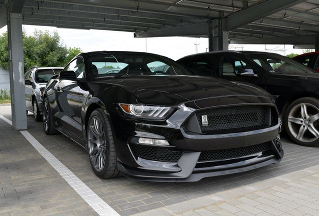 Ford Mustang Shelby GT350 2015