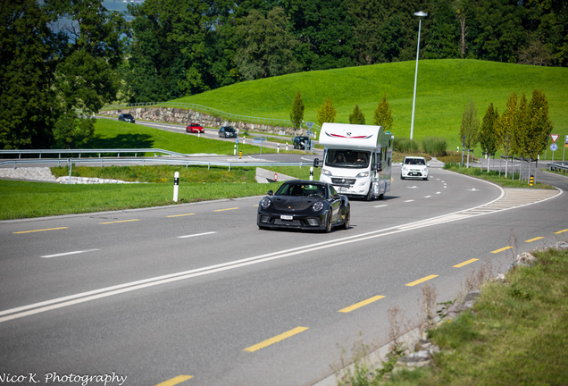 Porsche 991 GT3 RS MkII Weissach Package