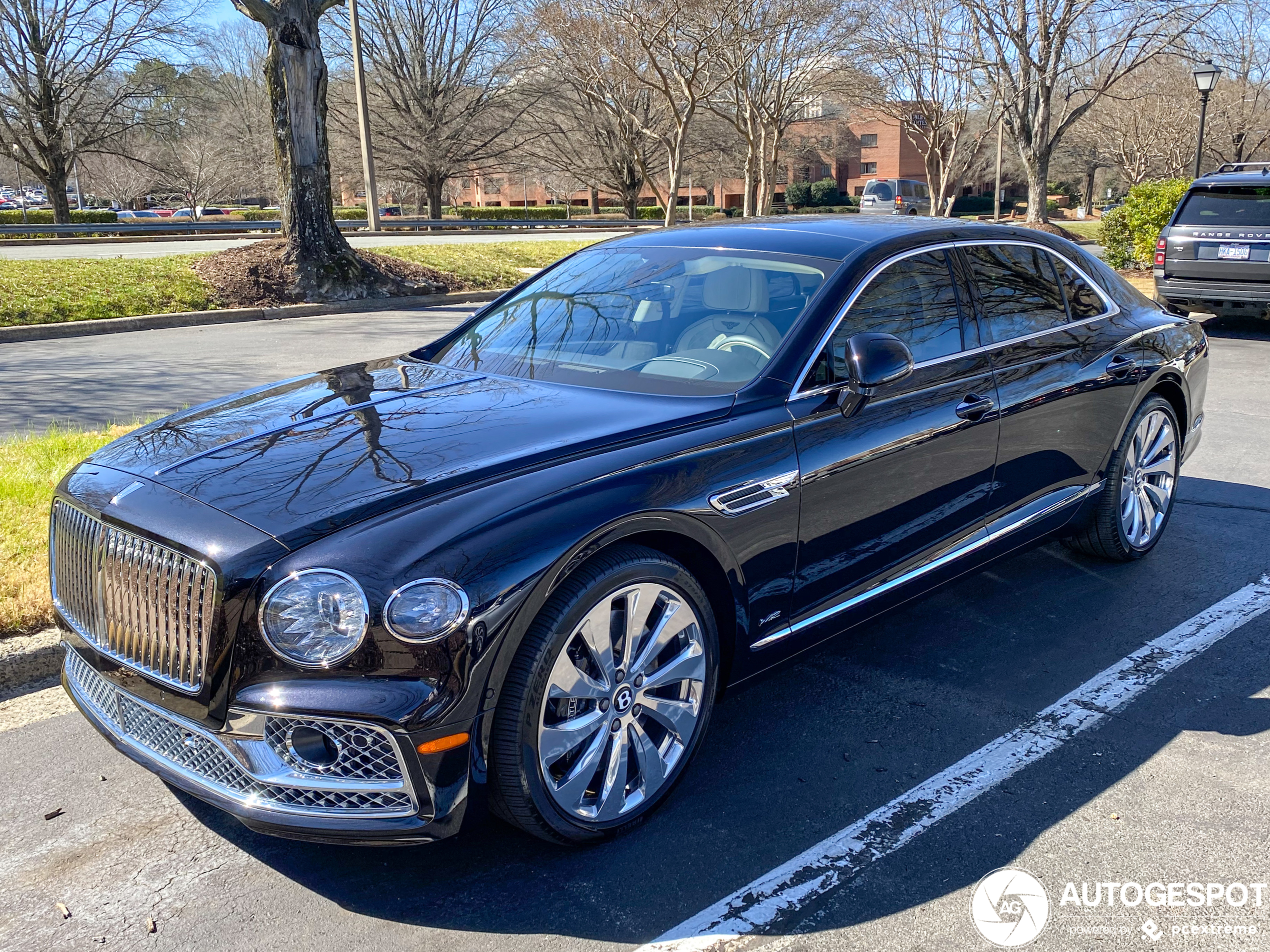 Bentley Flying Spur V8 2021