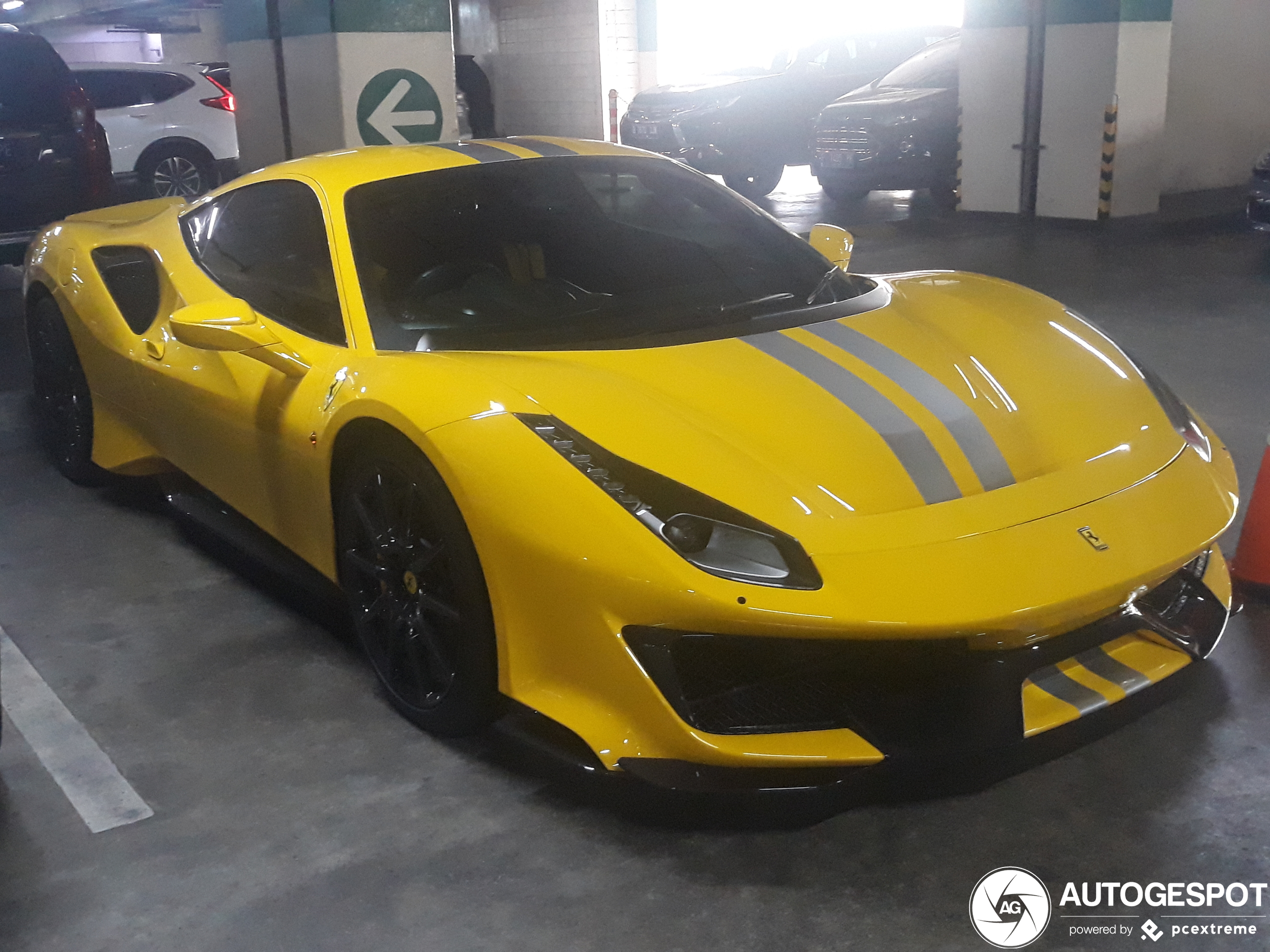 Ferrari 488 Pista