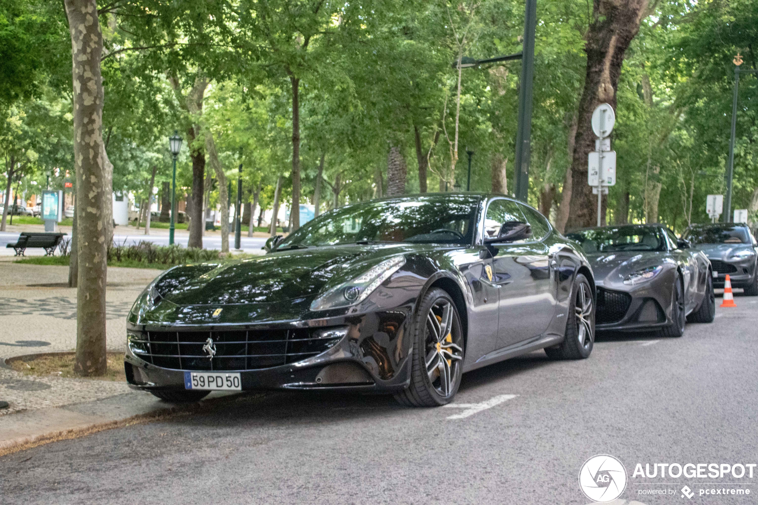 Ferrari FF