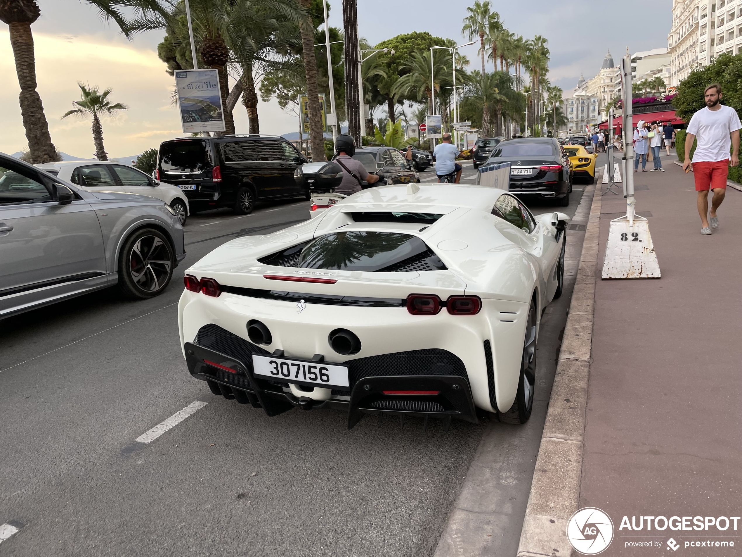 Ferrari SF90 Stradale