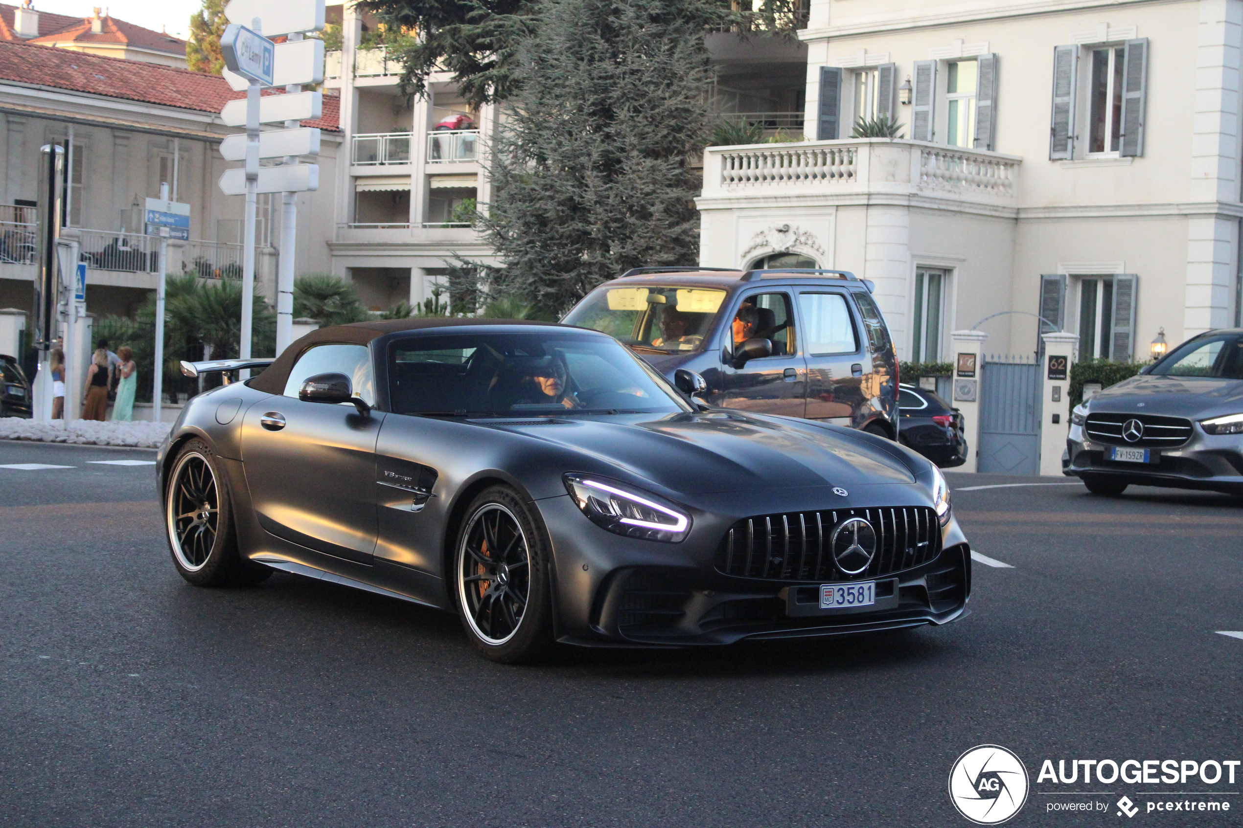 Mercedes-AMG GT R Roadster R190