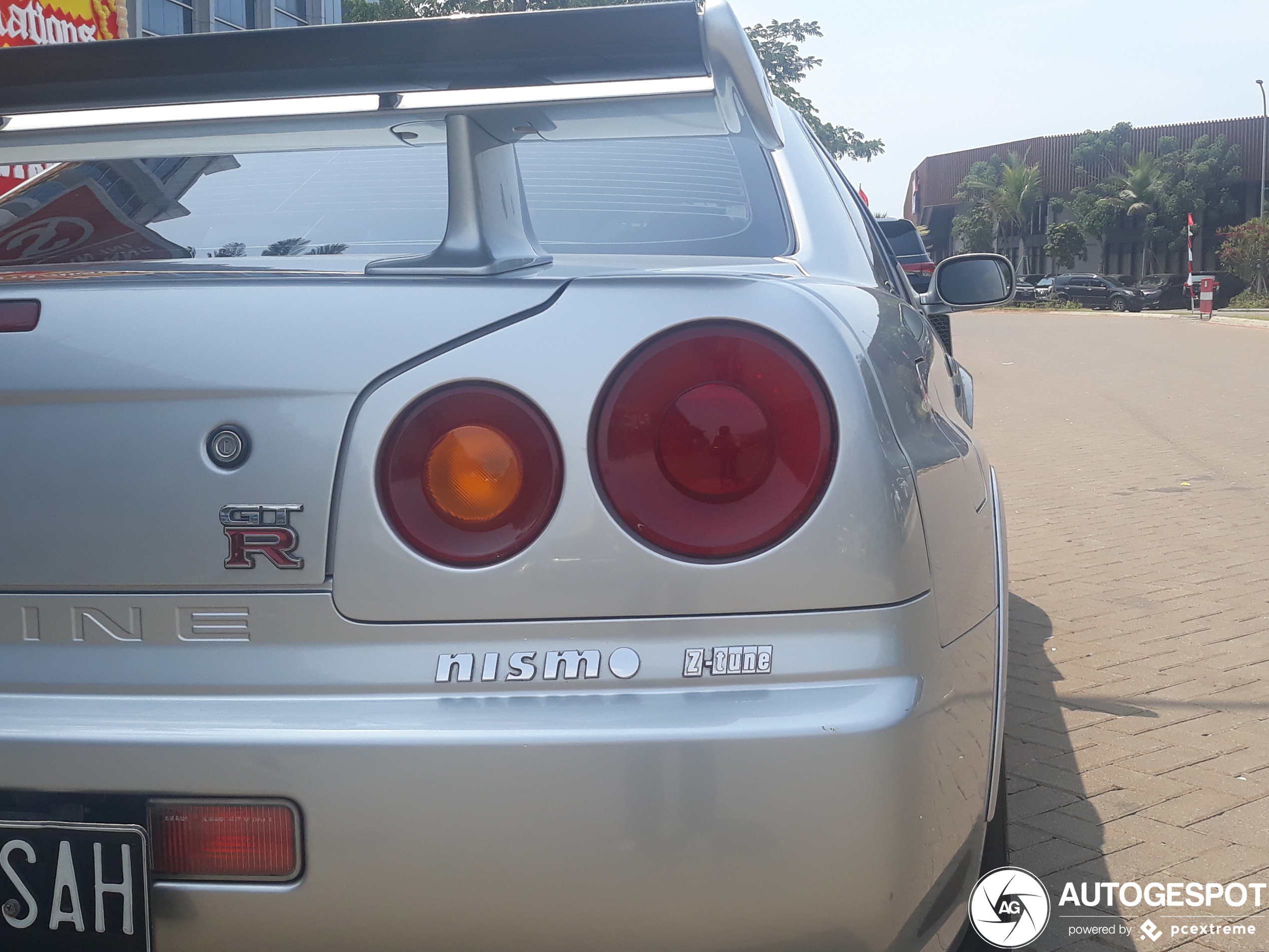 Nissan Skyline R34 GT-R NISMO Z-tune