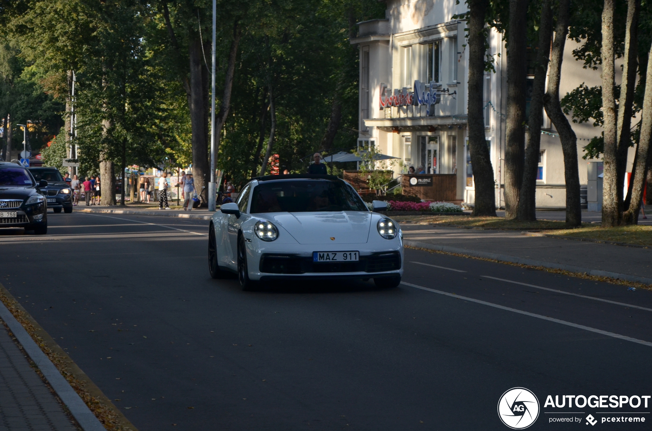 Porsche 992 Carrera S