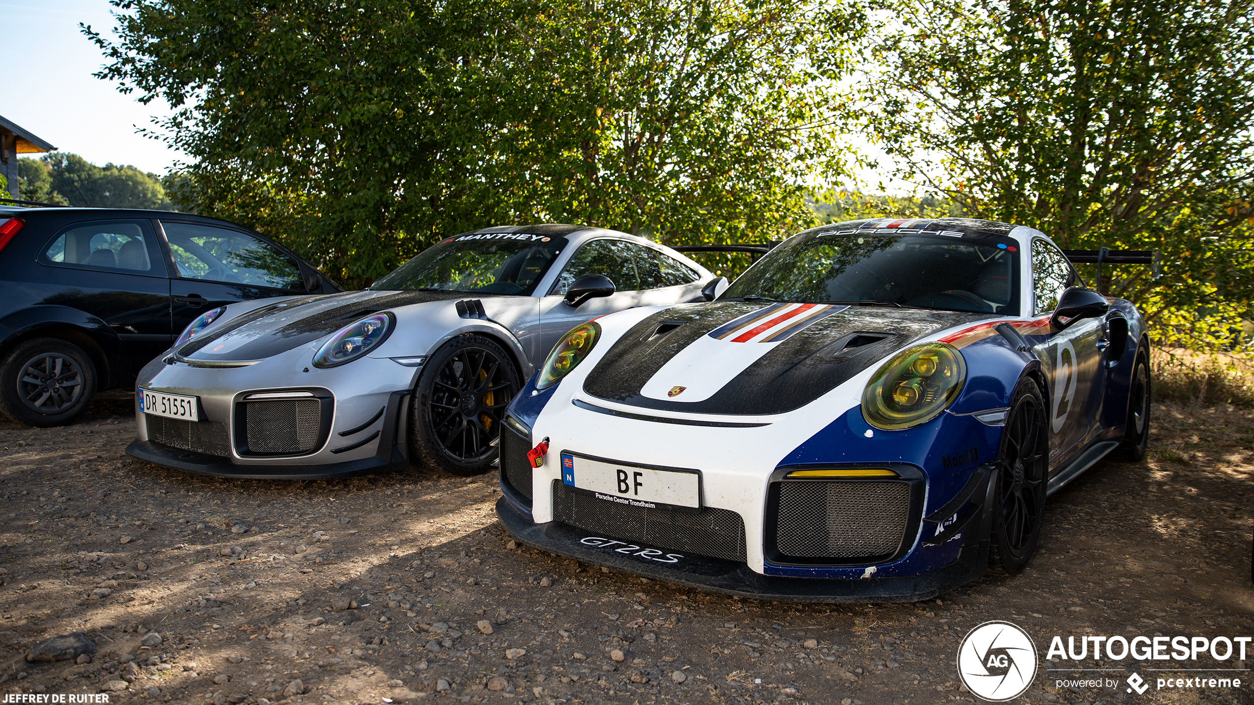 Porsche Manthey Racing 991 GT2 RS MR