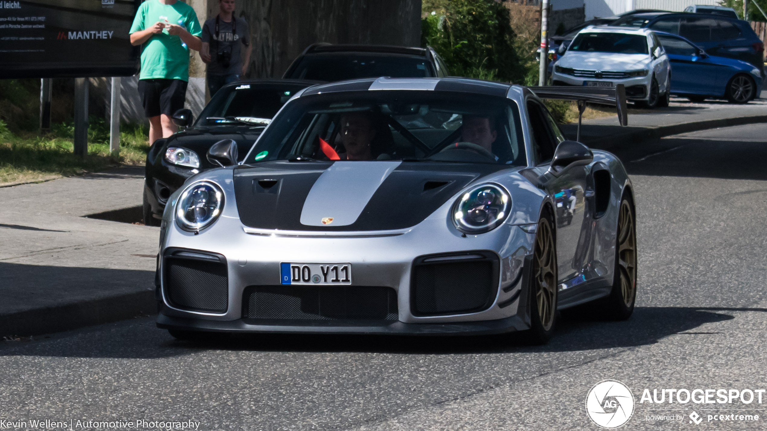 Porsche Manthey Racing 991 GT2 RS