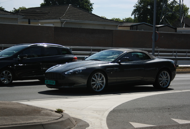 Aston Martin DB9 Volante 2013