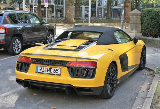 Audi R8 V10 Spyder 2016