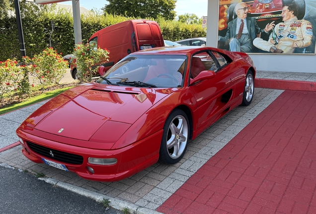 Ferrari F355 GTS