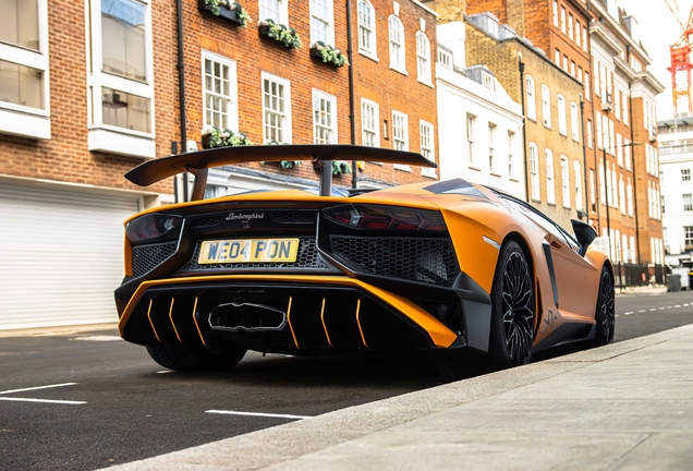 Lamborghini Aventador LP750-4 SuperVeloce Roadster