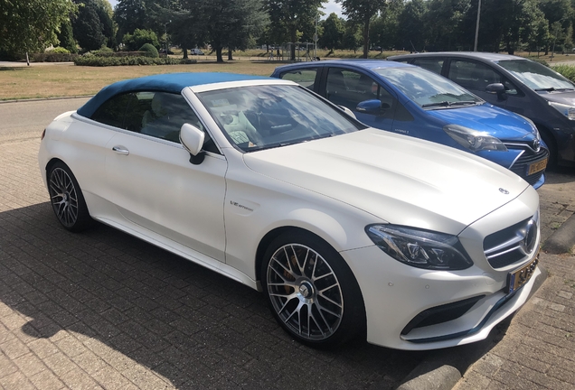 Mercedes-AMG C 63 S Convertible A205 Ocean Blue Edition