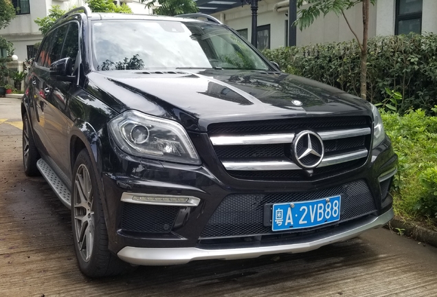 Mercedes-Benz GL 63 AMG X166