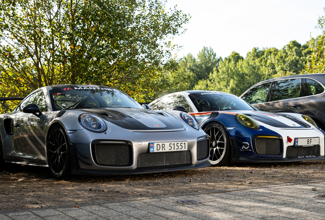 Porsche Manthey Racing 991 GT2 RS MR