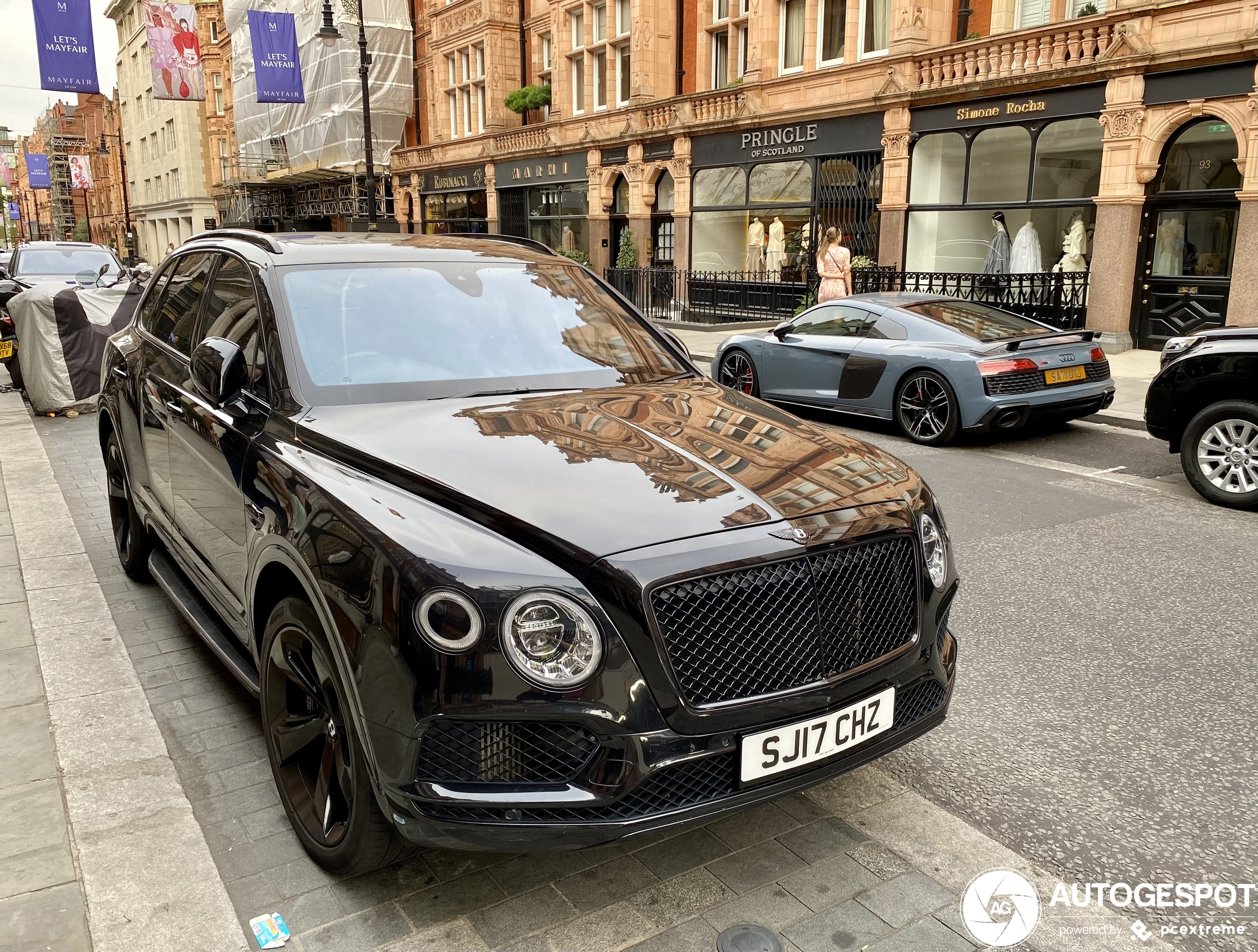 Bentley Bentayga Black Edition