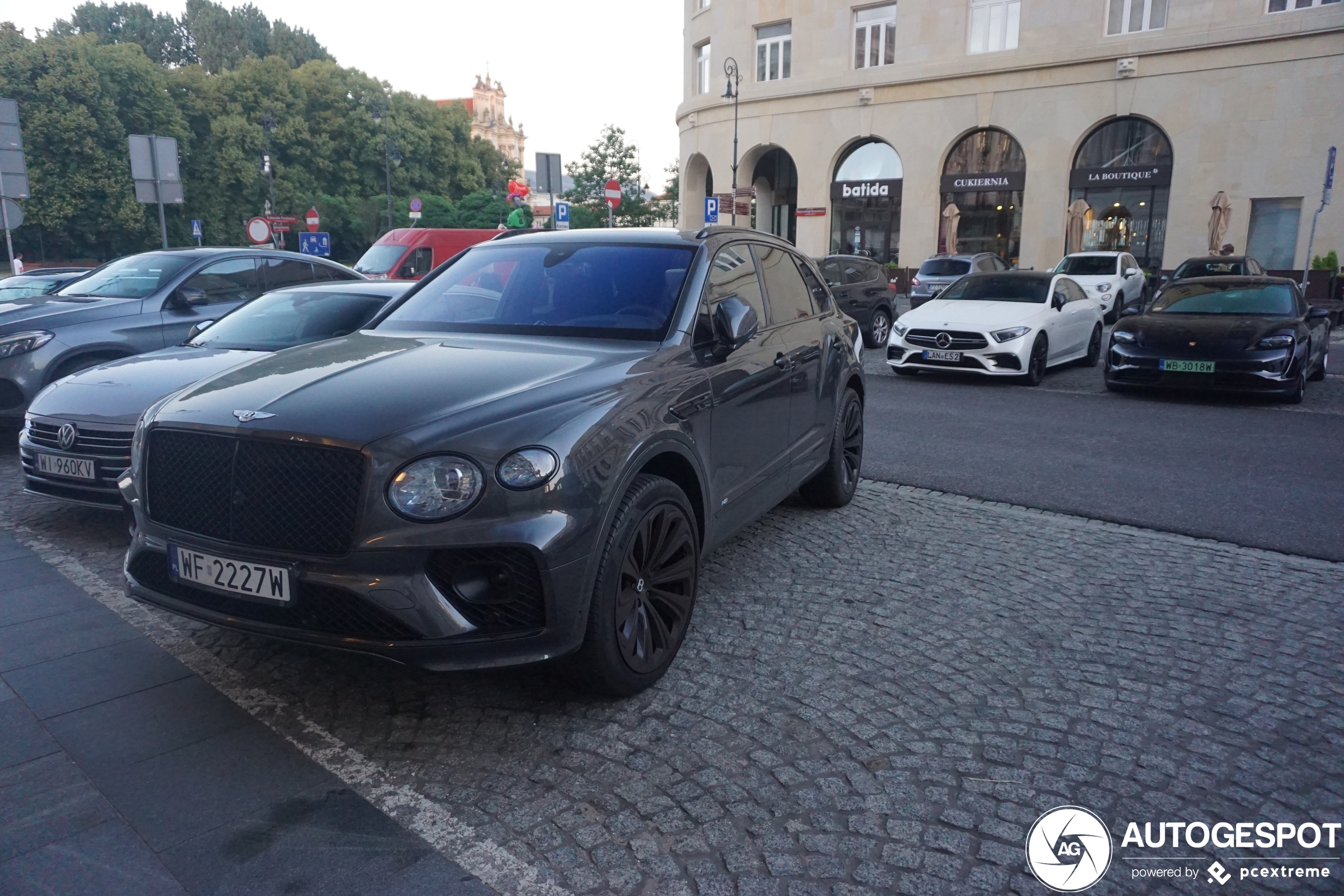 Bentley Bentayga V8 2021 First Edition