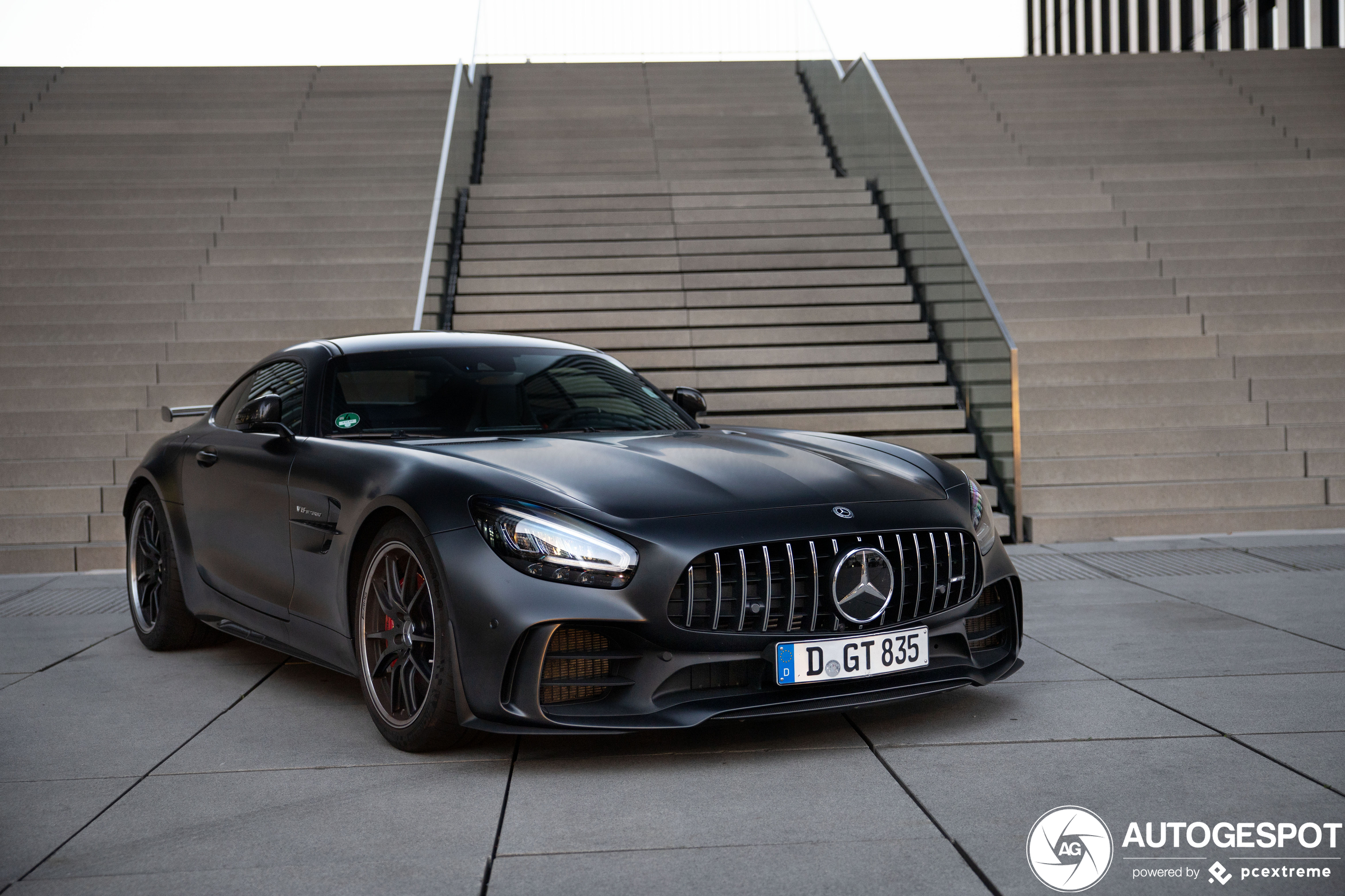 Mercedes-AMG GT R C190 2019