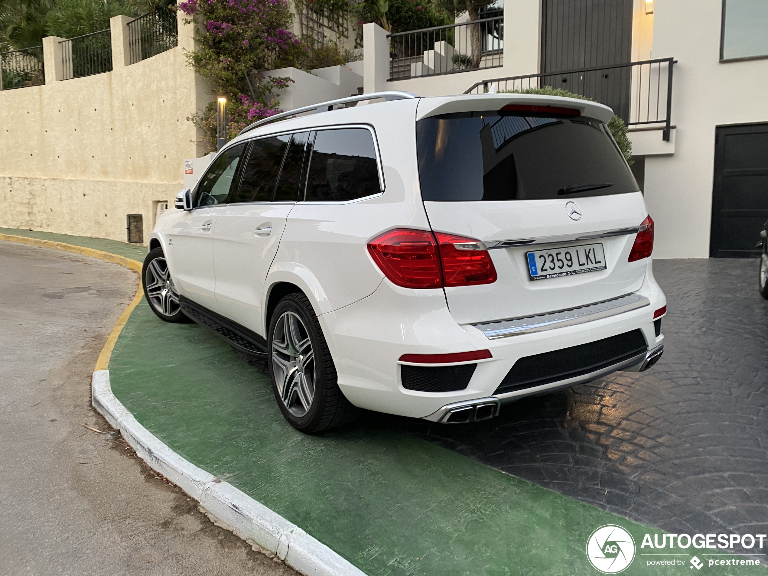 Mercedes-Benz GL 63 AMG X166