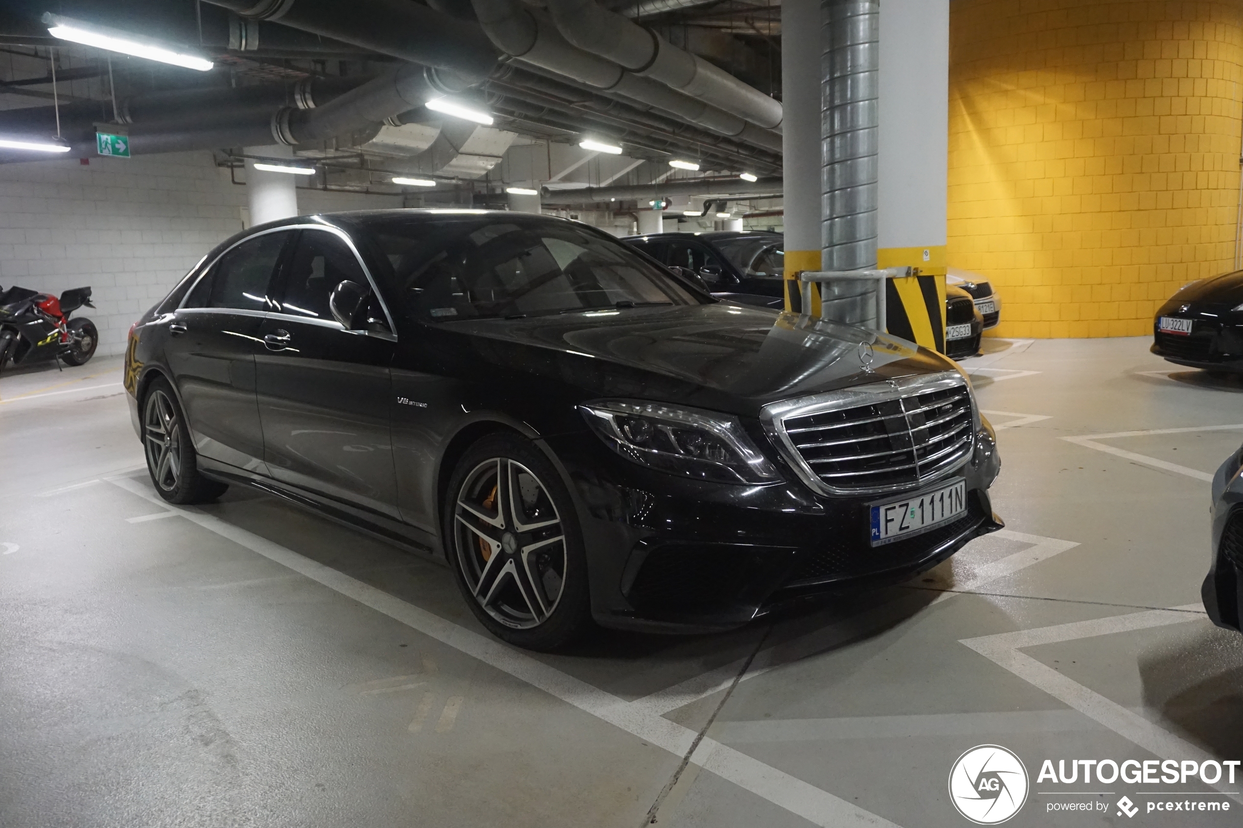 Mercedes-Benz S 63 AMG V222