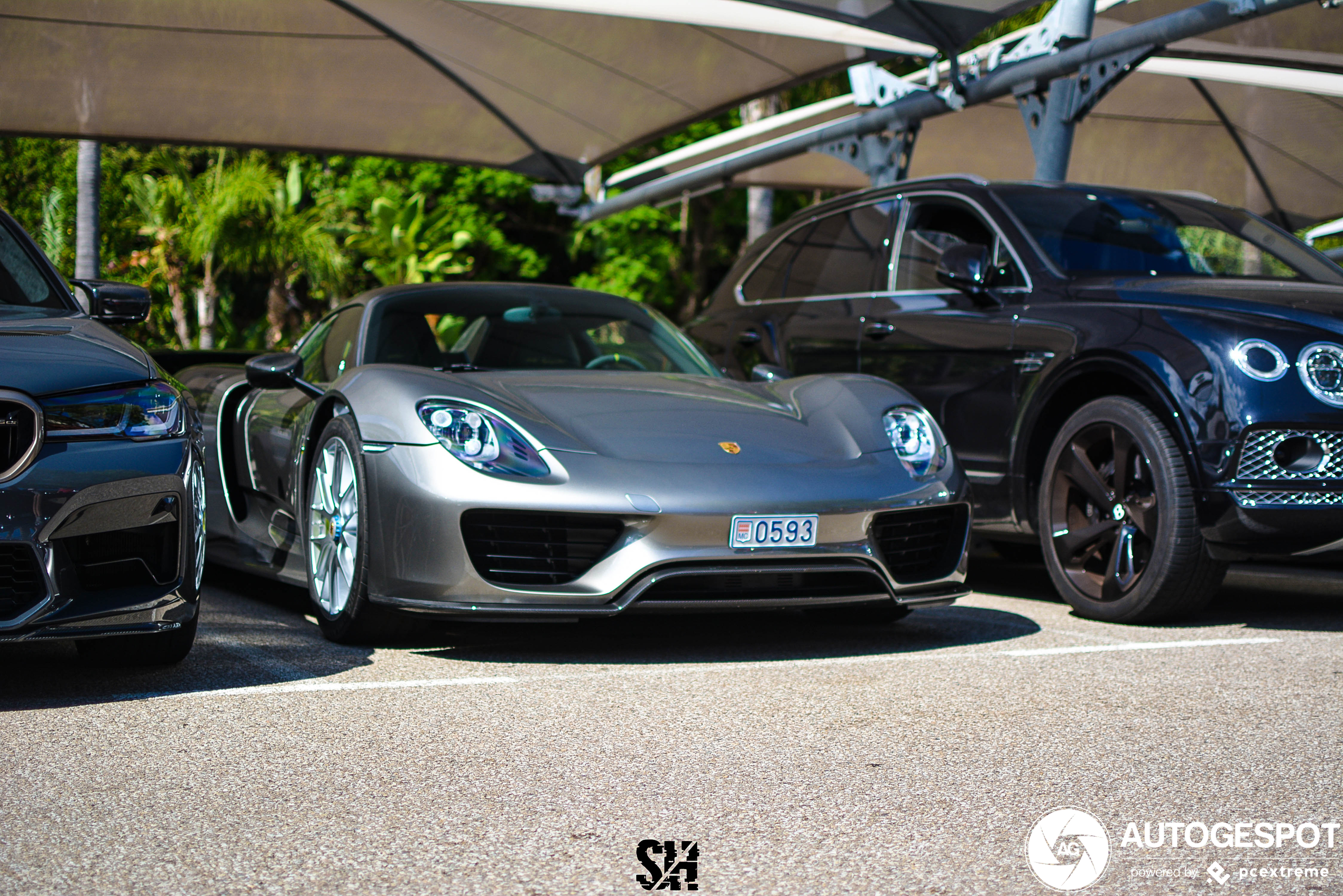 Porsche 918 Spyder Weissach Package