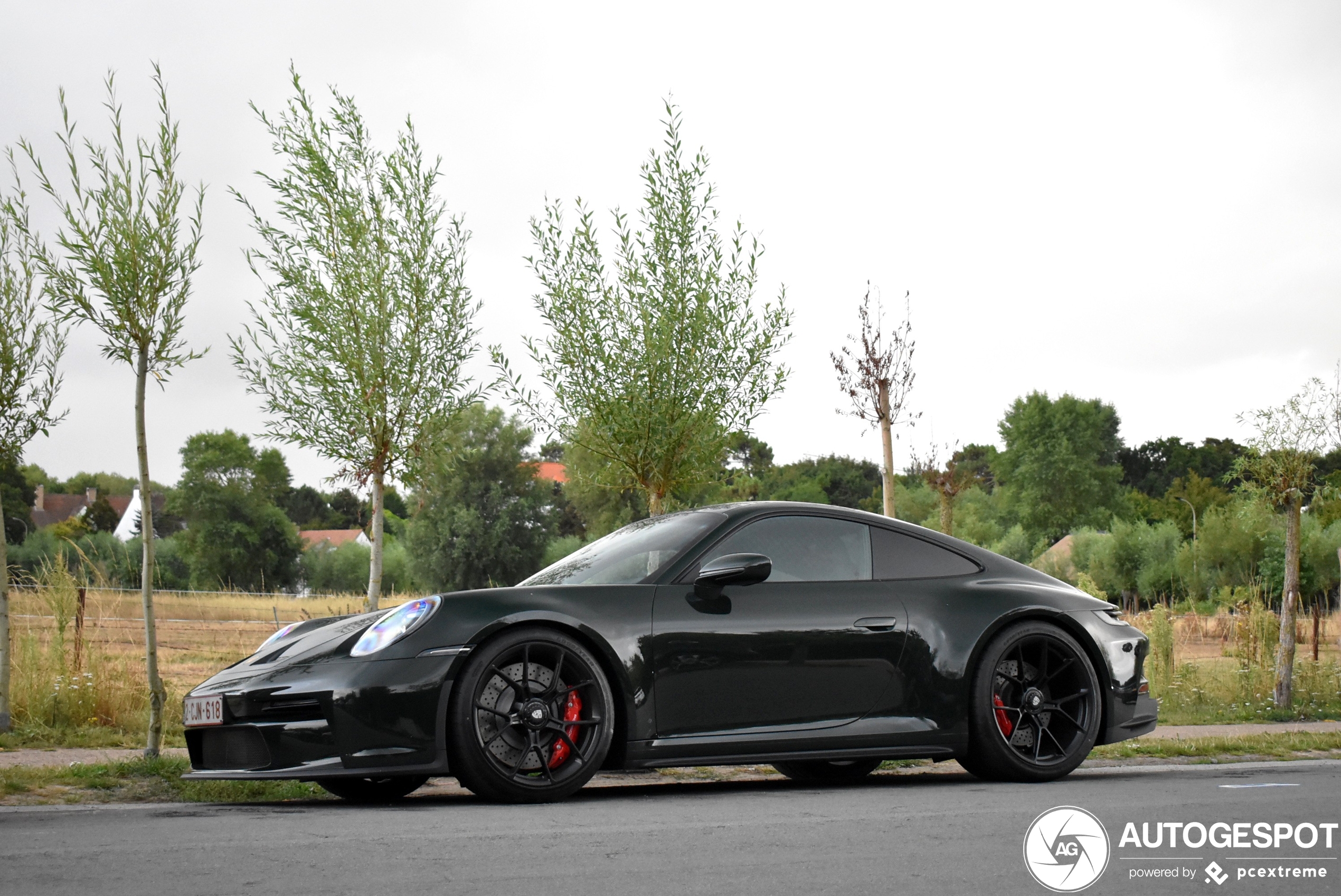 Porsche 992 GT3 Touring