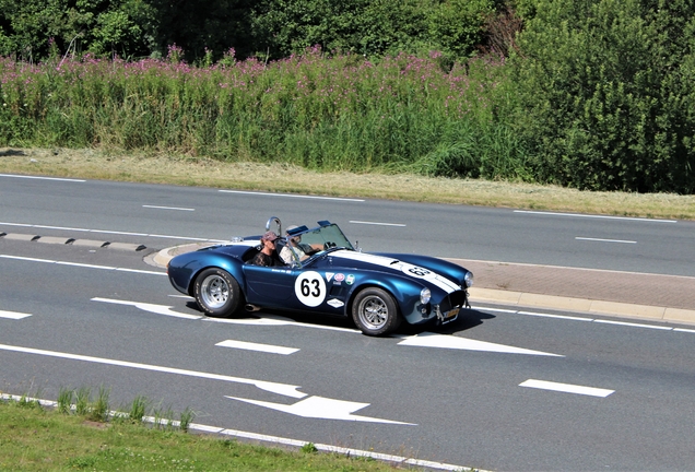 AC Cobra Superformance 427