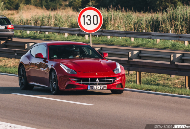 Ferrari FF