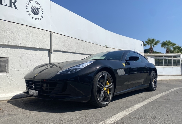 Ferrari GTC4Lusso