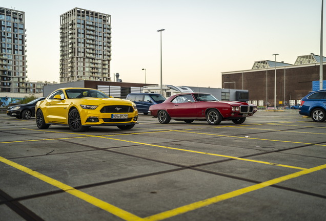 Ford Mustang GT 2015