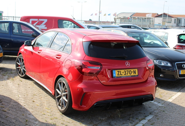 Mercedes-AMG A 45 W176 2015