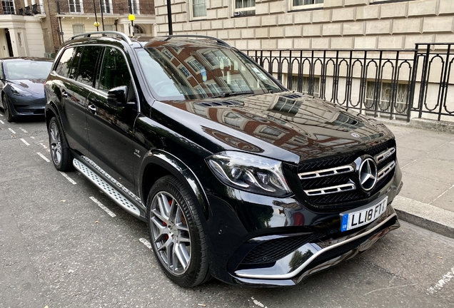 Mercedes-AMG GLS 63 X166