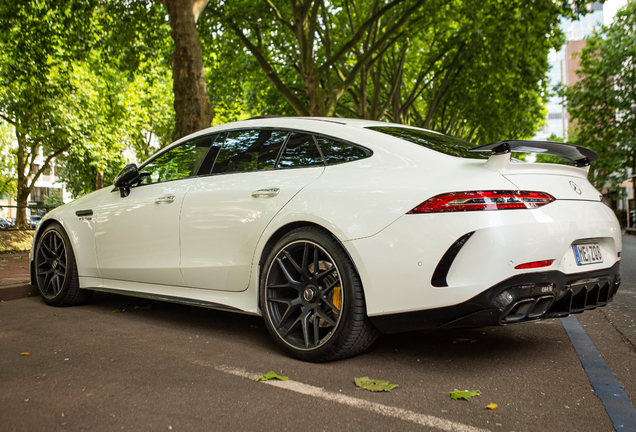 Mercedes-AMG GT 63 S X290