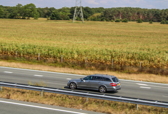 Mercedes-Benz E 63 AMG S212