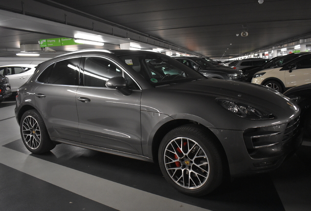 Porsche 95B Macan Turbo