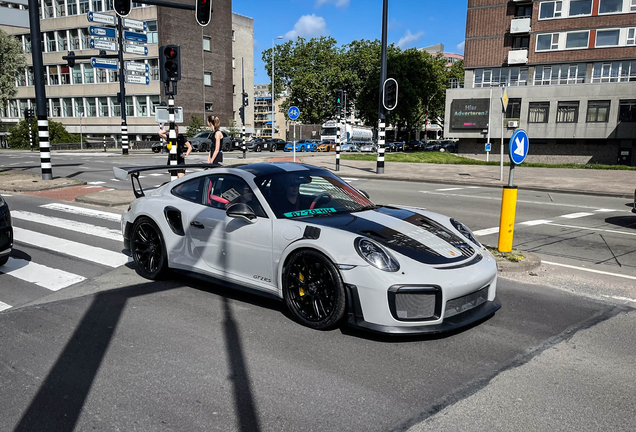 Porsche 991 GT2 RS Weissach Package